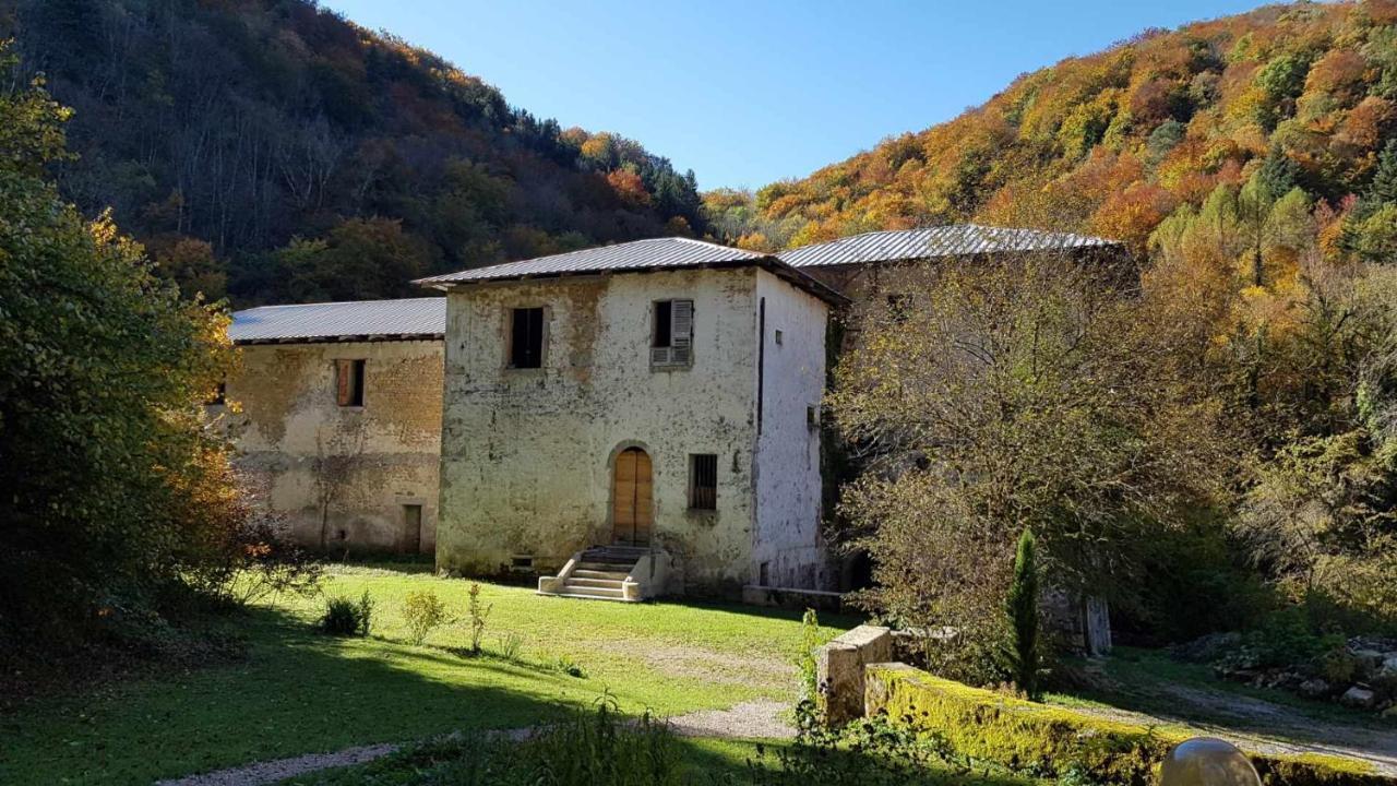 Les Chambres De Liane Cerdon  Exterior photo